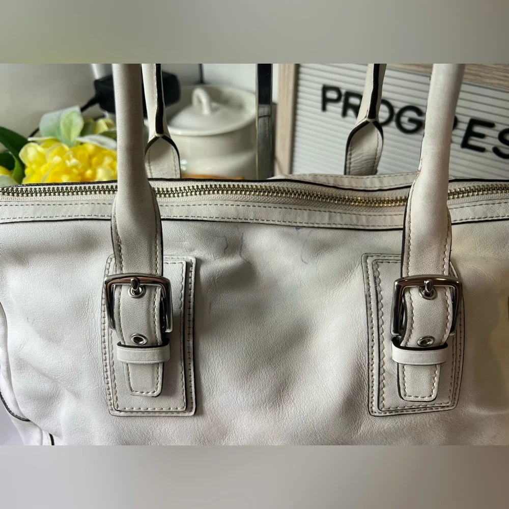 Coach Hampton F13811 | White Leather Satchel Bag | Bag Only | See Photos - Picture 2 of 16